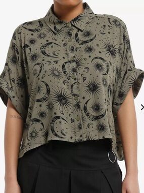 Cosmic Aura Olive Celestial Girls Boxy Woven Button-Up Top Green Cosmic Goth Sm